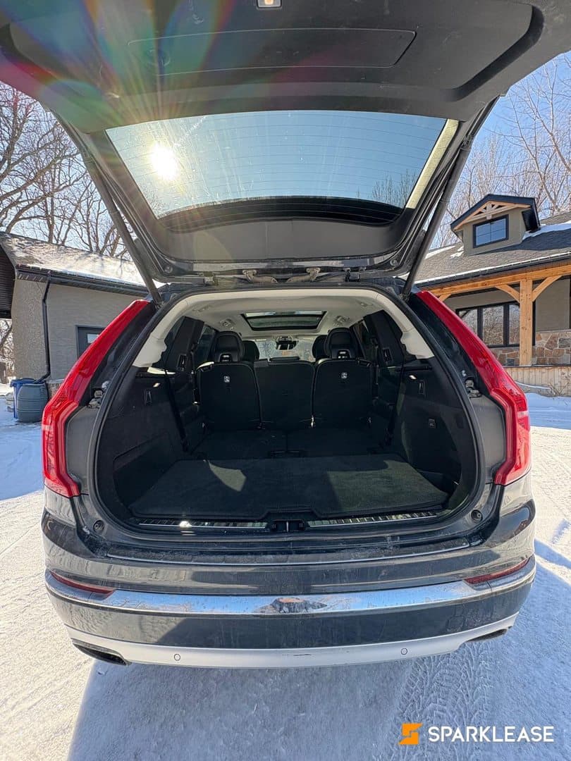 2021 Volvo XC90
