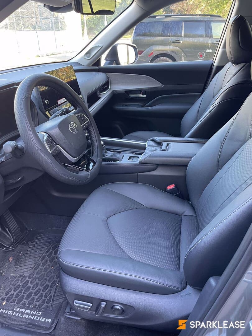 2025 Toyota Grand Highlander Hybrid Limited AWD
