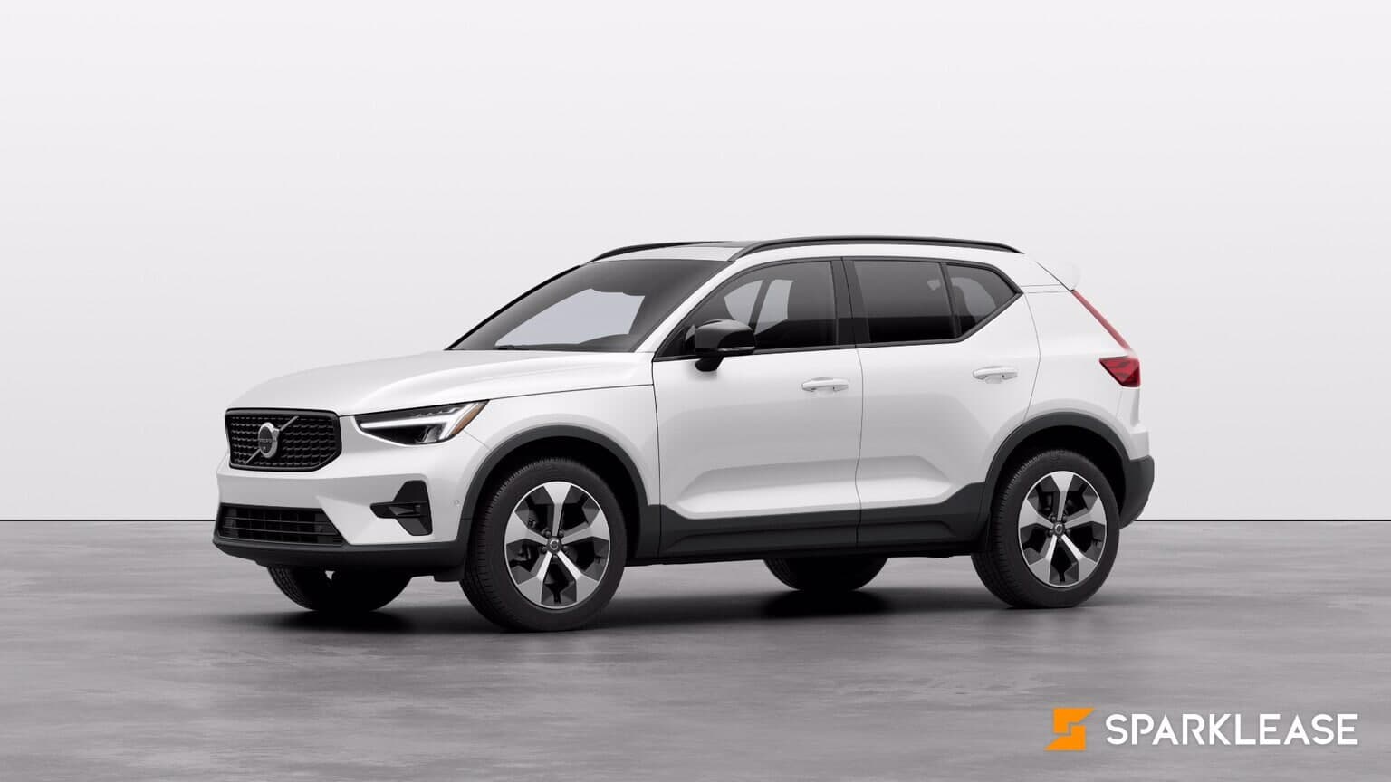 2025 Volvo XC40 B5 AWD Plus Dark Theme
