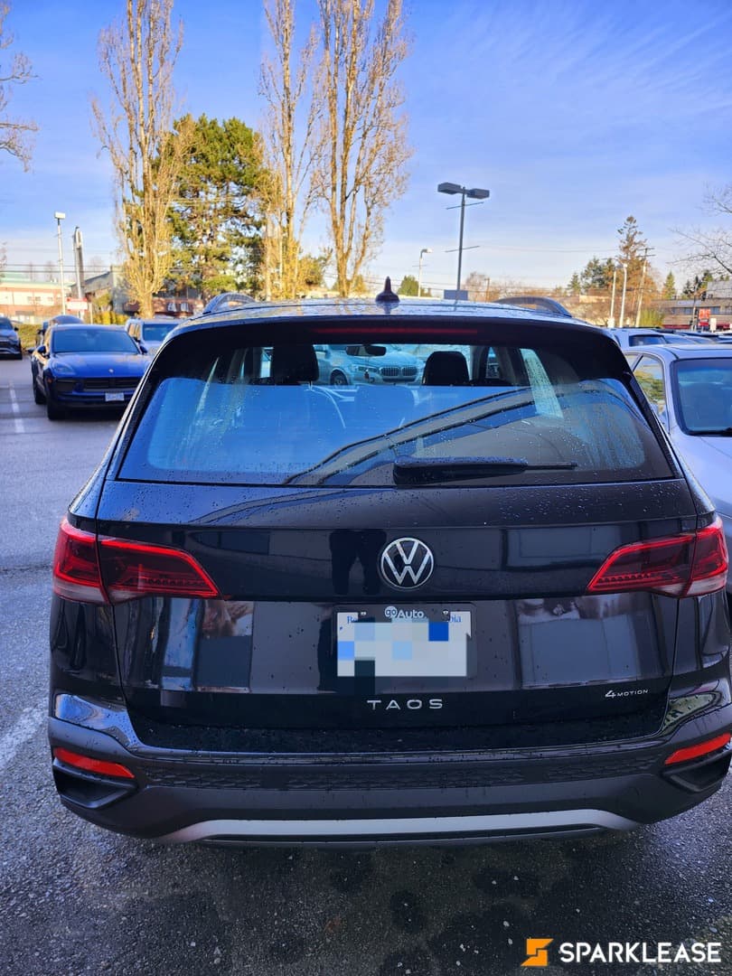 2024 Volkswagen Taos Trendline 4MOTION