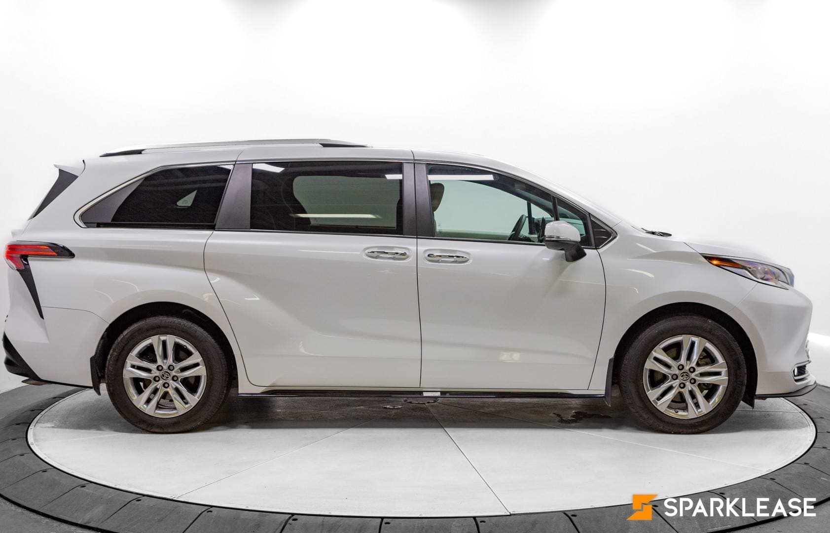 2022 Toyota  Sienna  Limited 7-Passenger AWD 