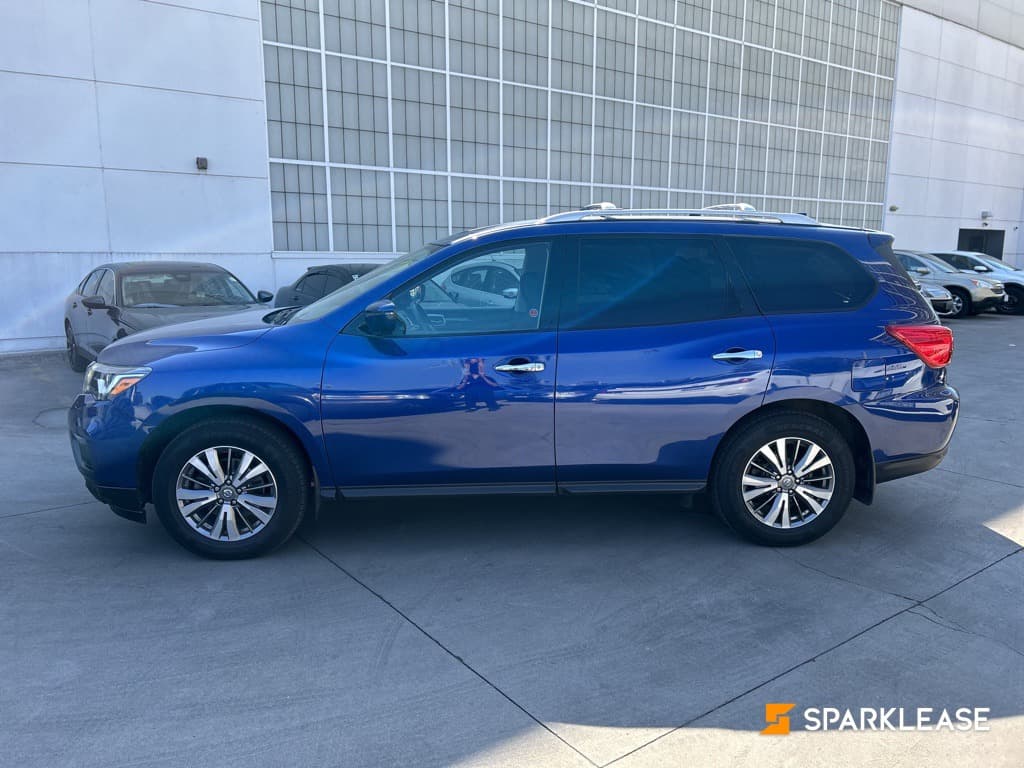 2020 Nissan Pathfinder 4x4 SV Tech