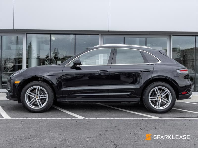 2023 Porsche Macan AWD
