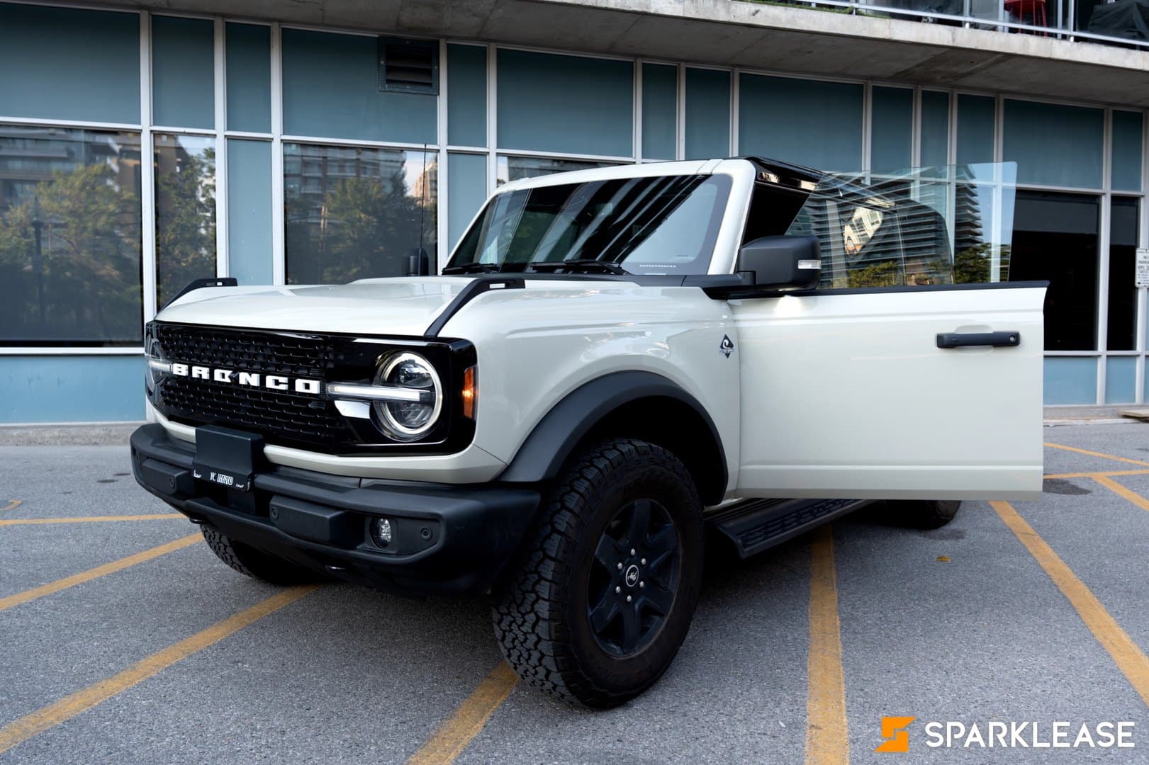 2025 Ford Bronco Outer Banks 4 Door 4x4