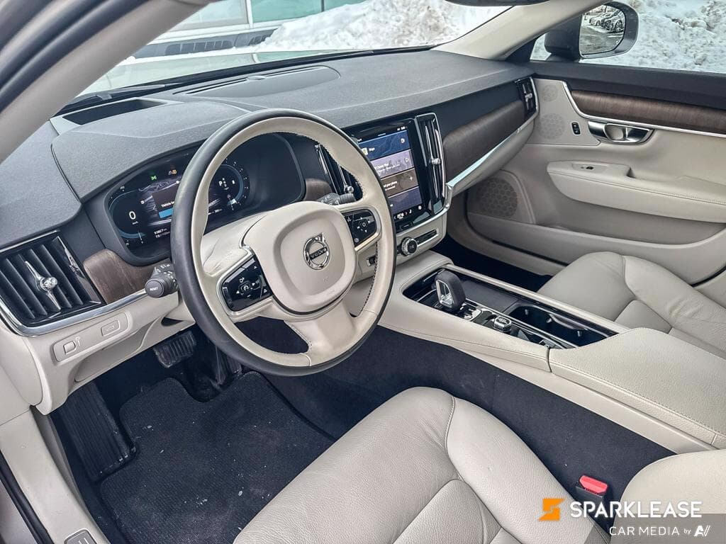 2022 Volvo V90 Cross Country B6 AWD