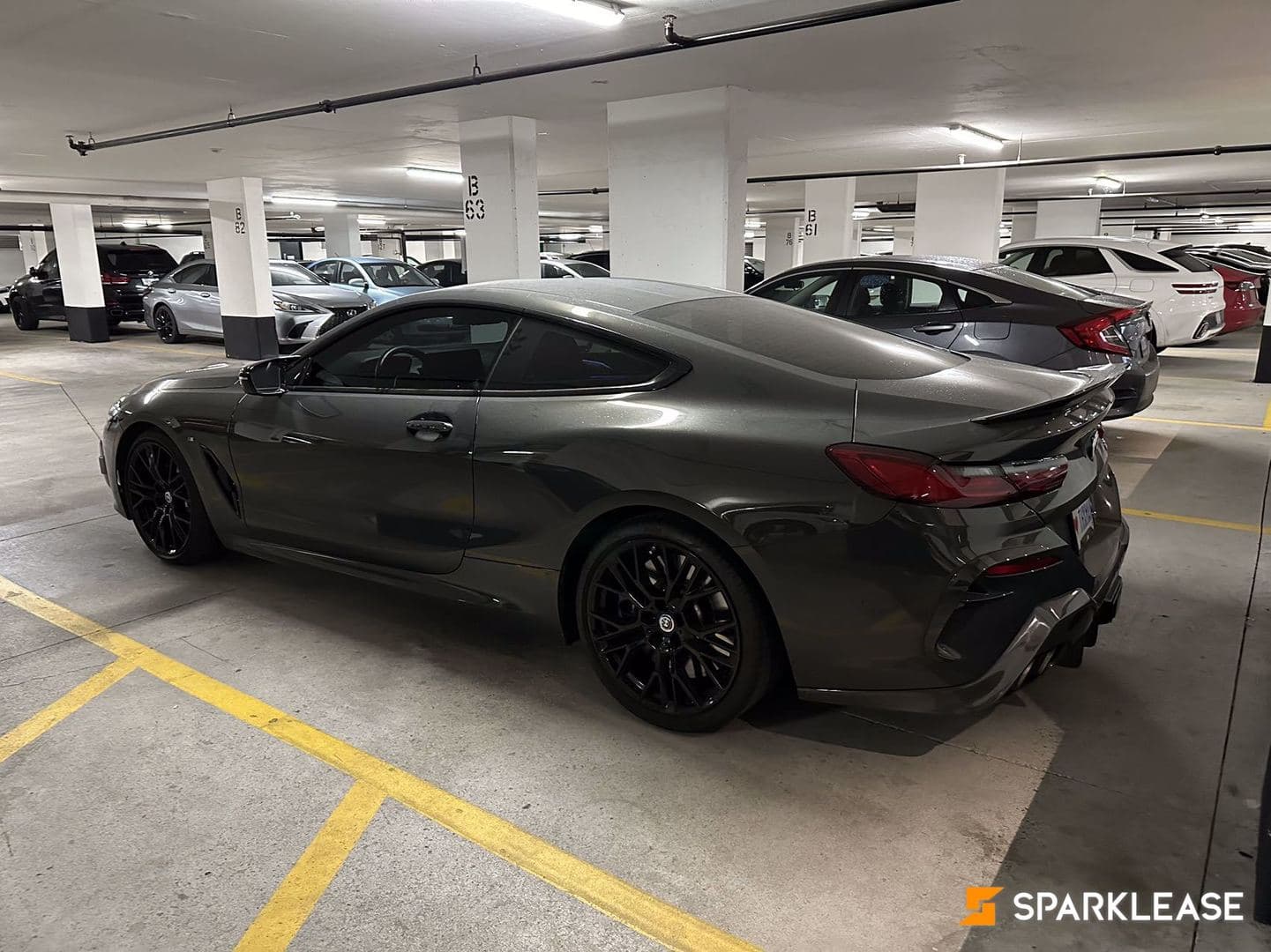 2023 BMW 8 Series M850i xDrive Coupe 50周年纪念