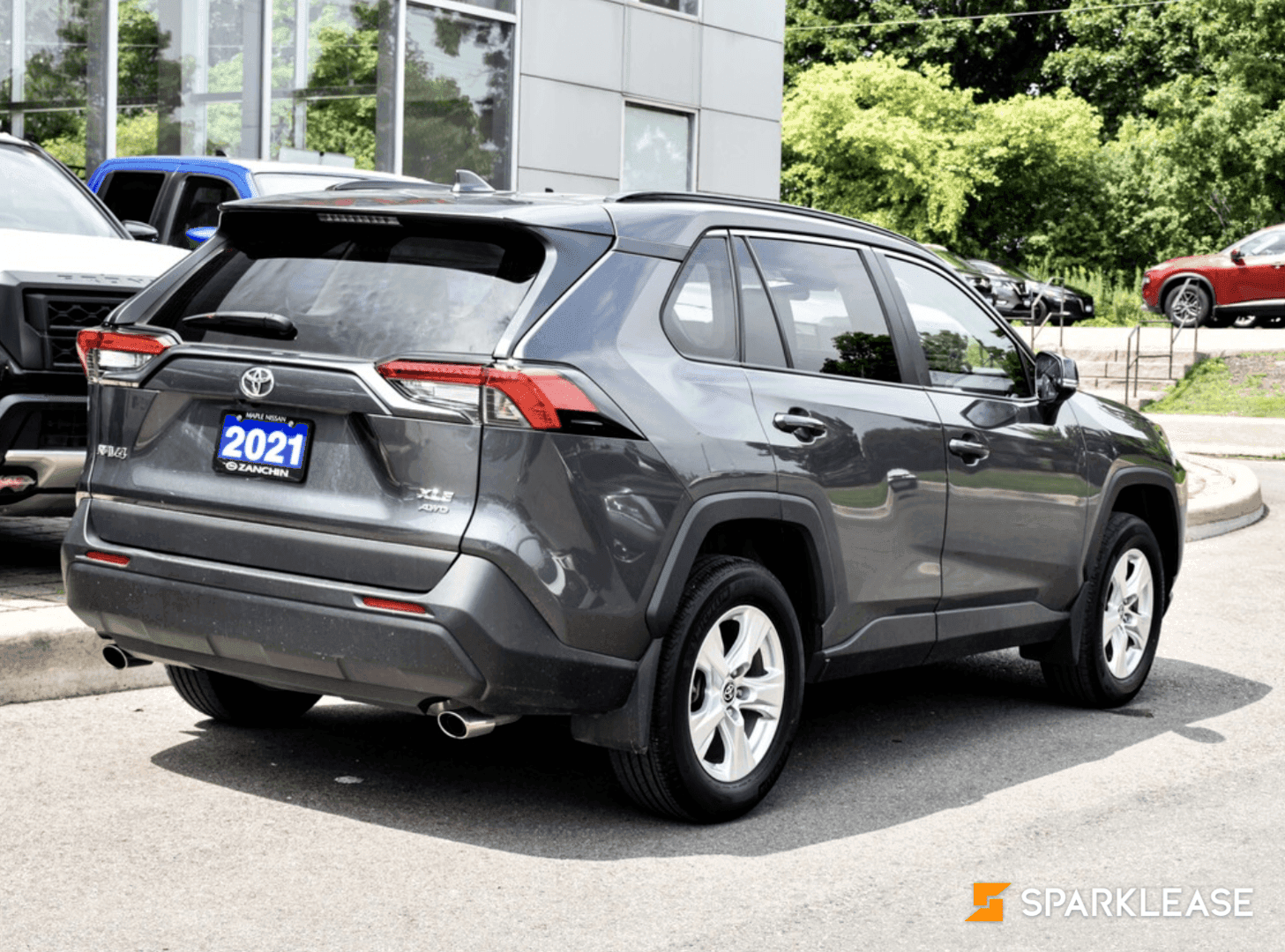 2021 Toyota  RAV4  XLE AWD 