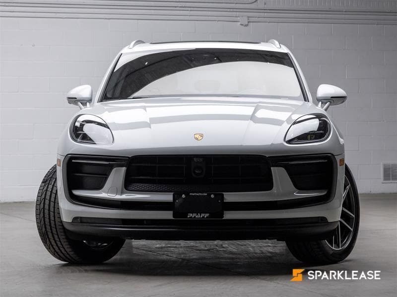 2023 Porsche Macan AWD