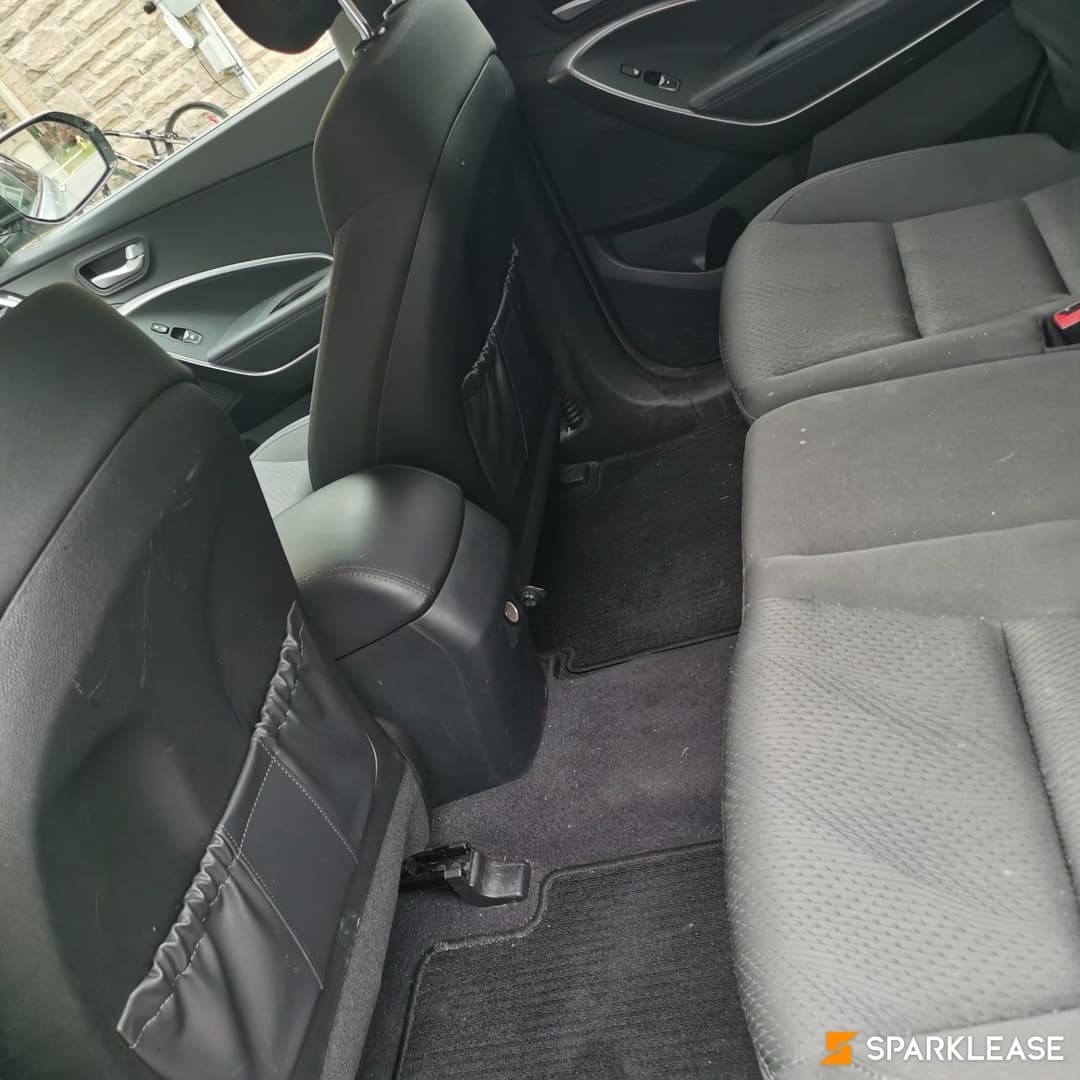 2016 Hyundai Santa Fe XL AWD 4dr 3.3L Auto Premium