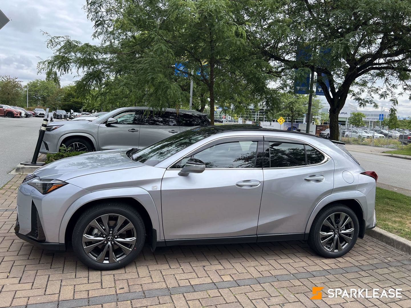 2025 Lexus  UX  UX 300h CVT 