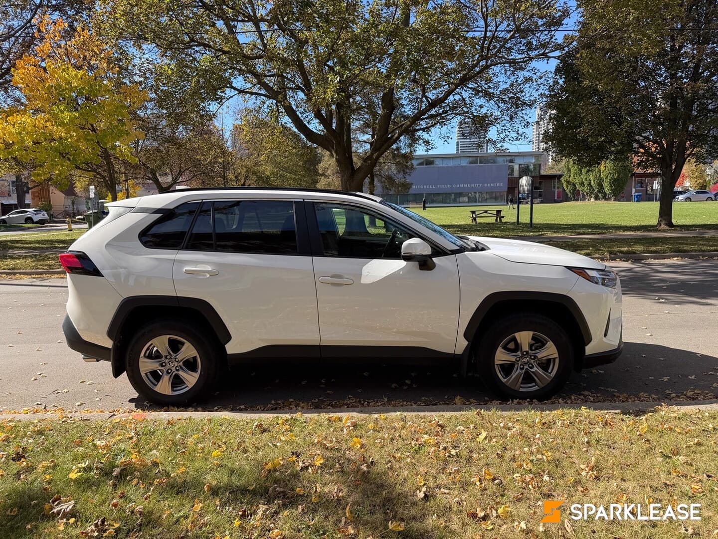 2025 Toyota RAV4 XLE AWD
