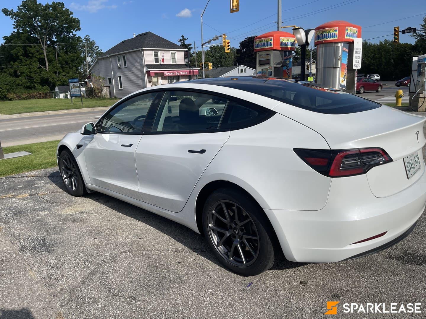 2023 Tesla Model 3 RWD
