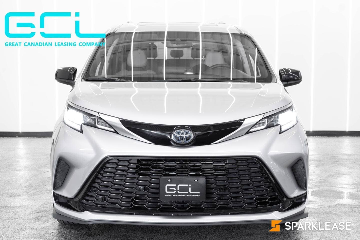 2022 Toyota Sienna LE 8-Passenger FWD