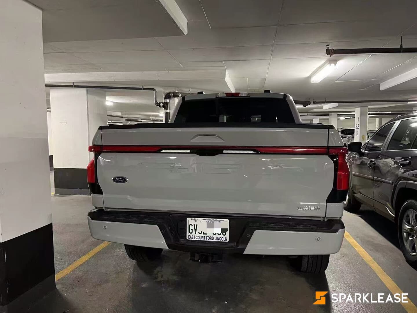 2023 Ford F-150 Lightning LARIAT 4WD Sup...