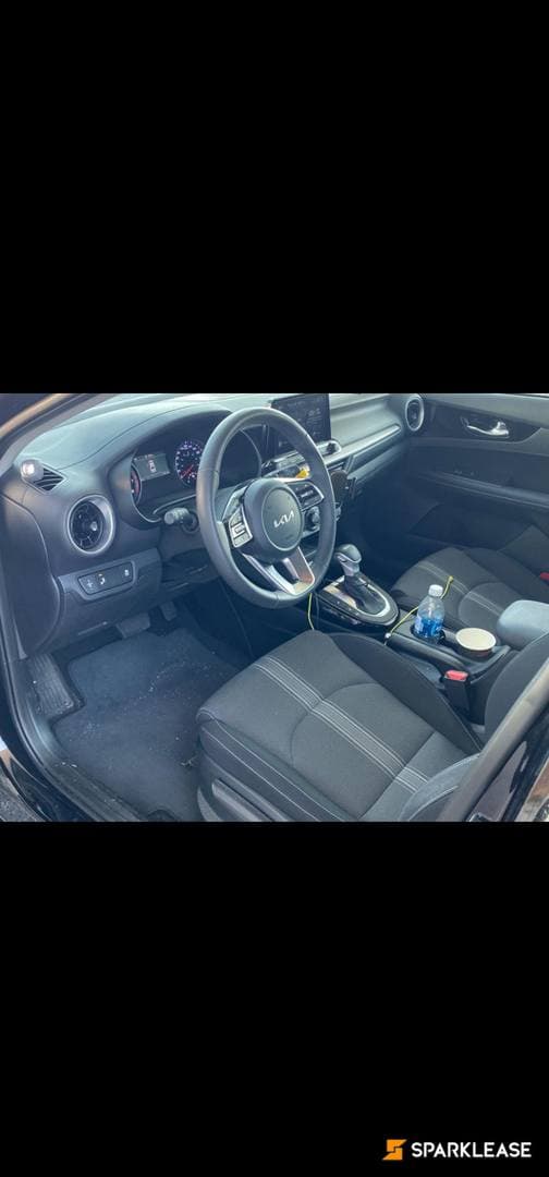 2024 Kia Forte EX IVT