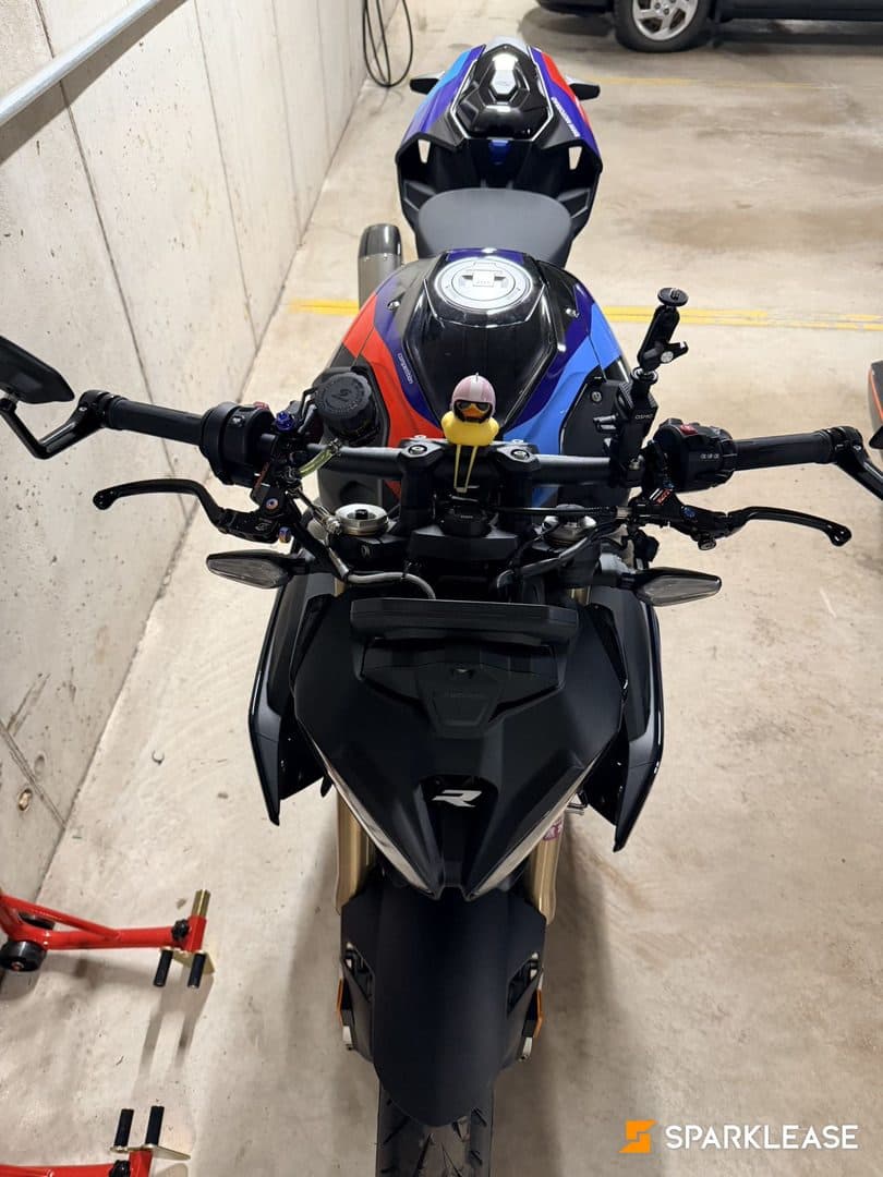 2025 BMW s1000r