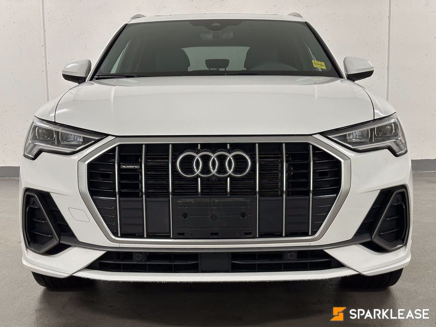 2024 Audi  Q3  Technik 45 TFSI quattro 