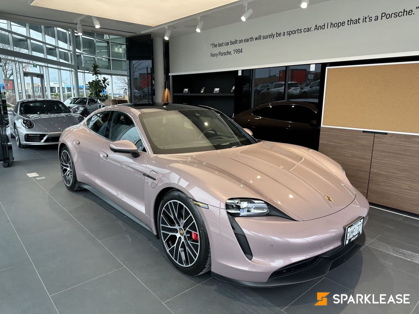 新款Porsche Taycan 4S AWD