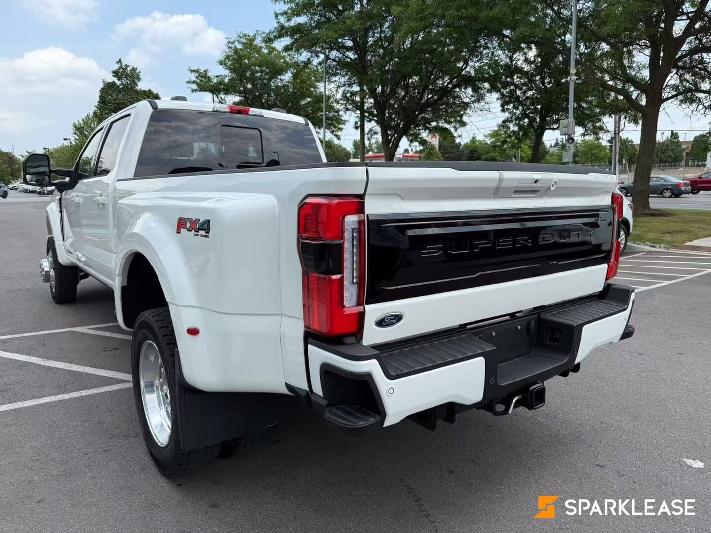 2025 Ford  Super Duty F-450 DRW  XLT 4WD...