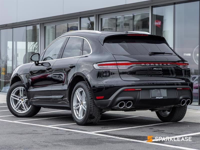 2023 Porsche Macan AWD