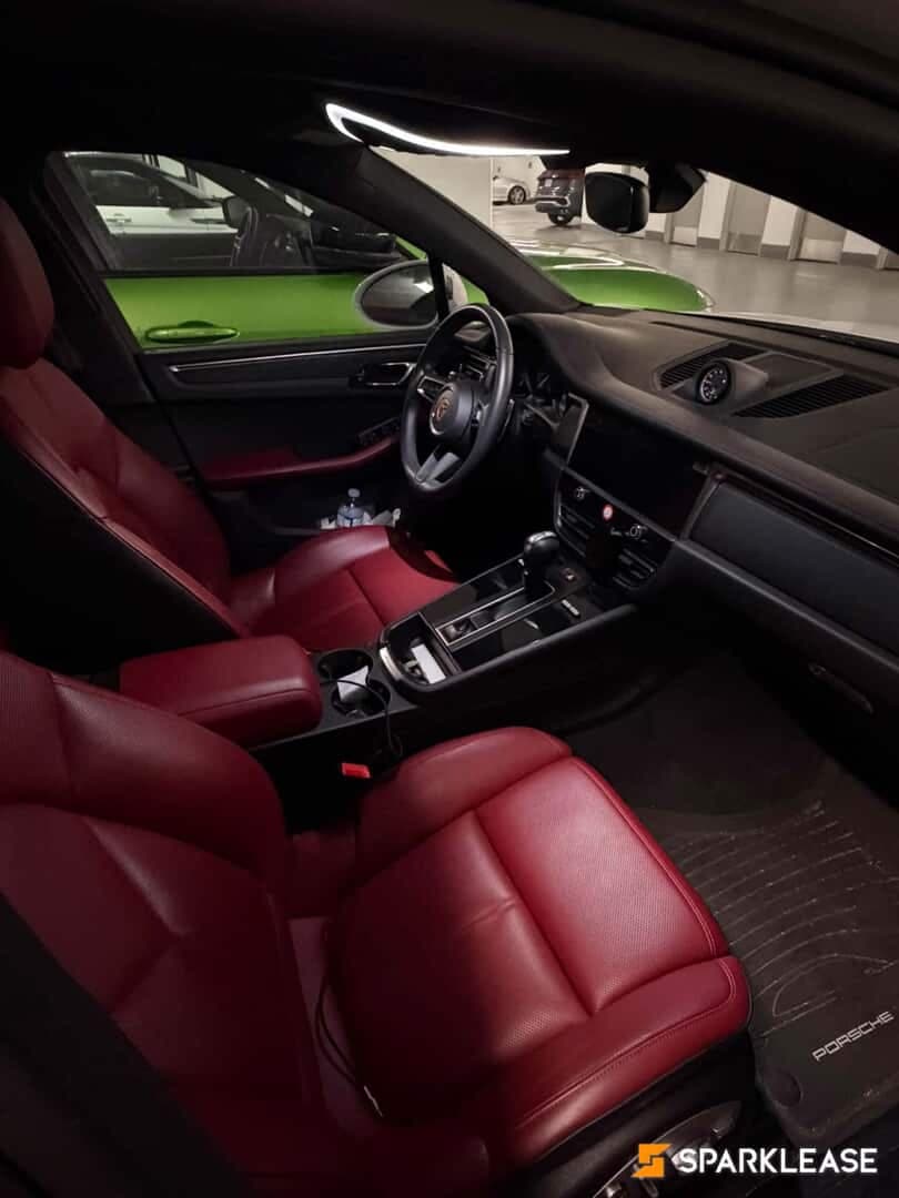 2024 Porsche Macan AWD