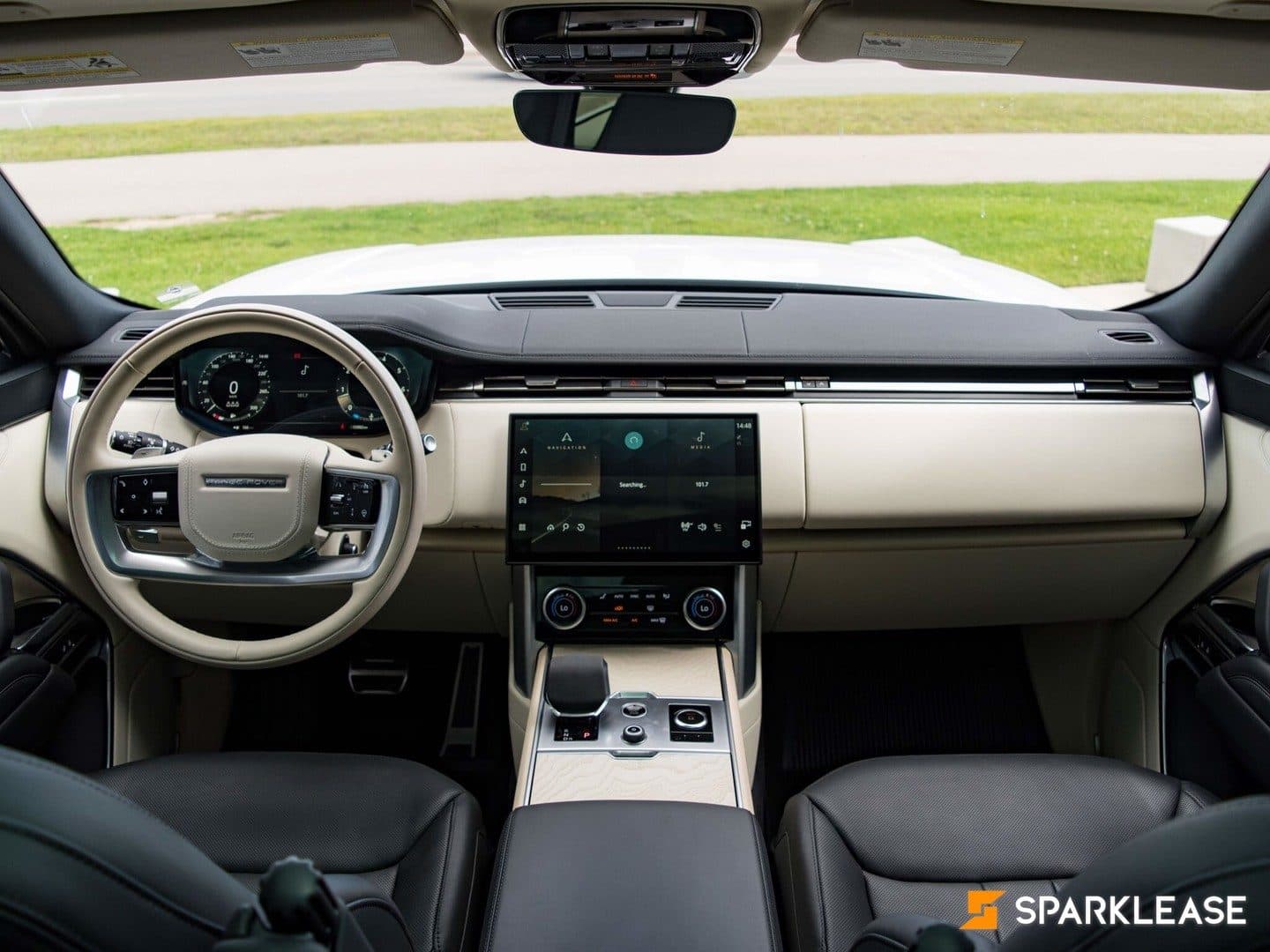 2023 Land Rover Range Rover P400 SE SWB