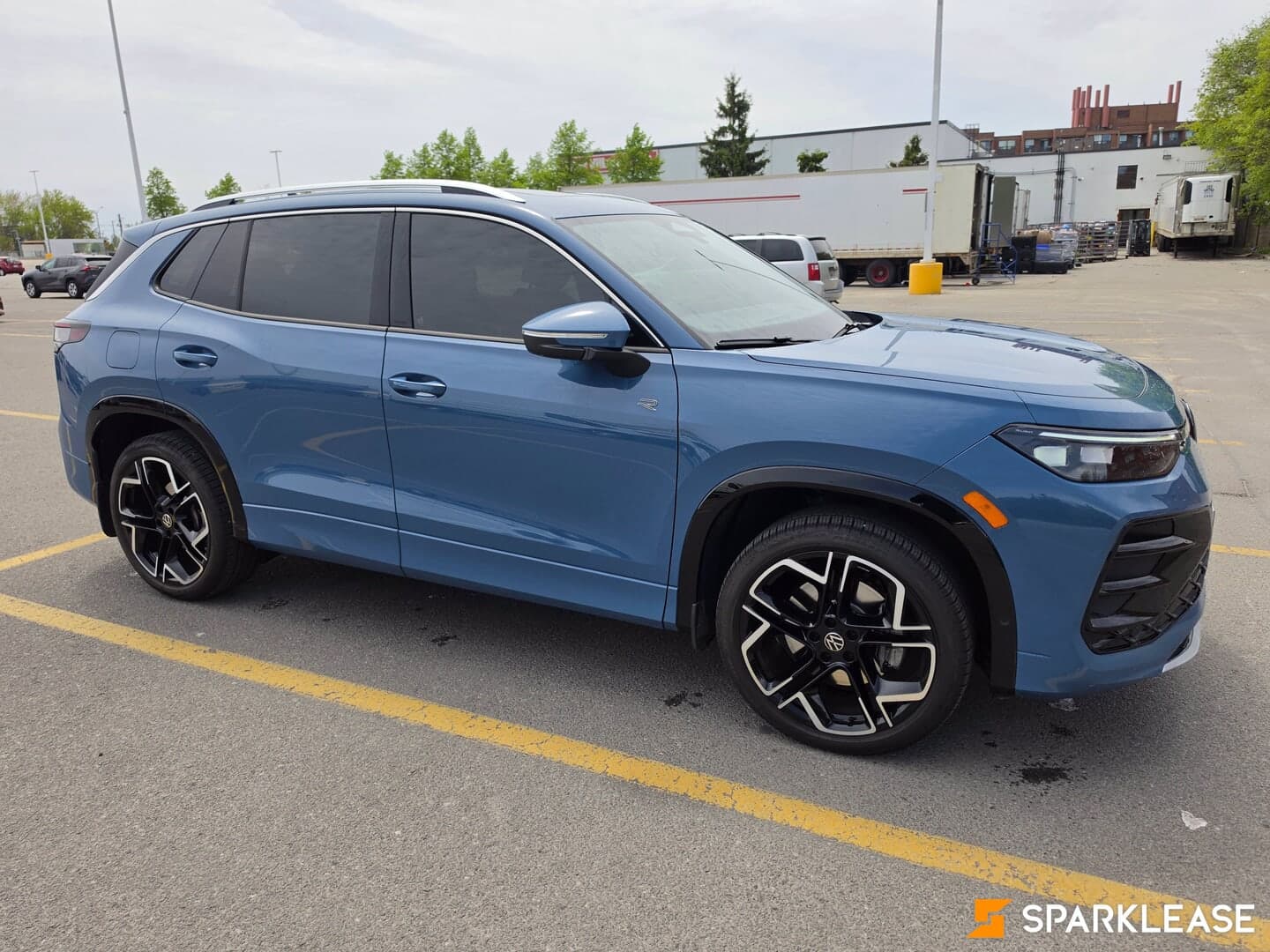 2026 Volkswagen Tiguan Highline Turbo R-...