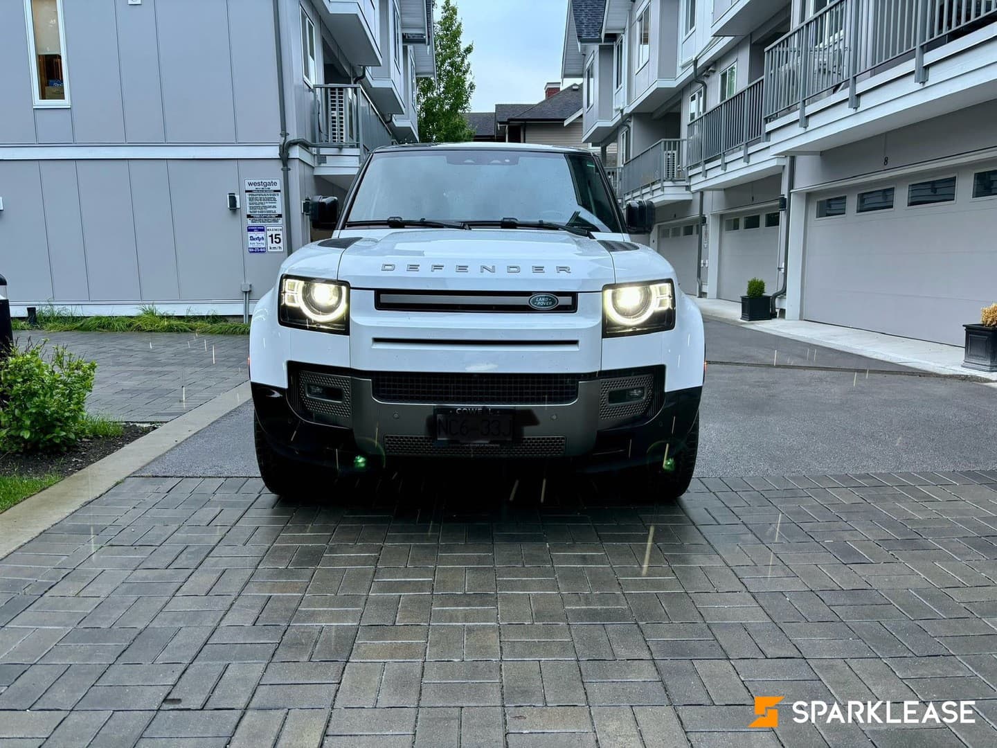 2021 Land Rover Defender 110 X-Dynamic SE AWD