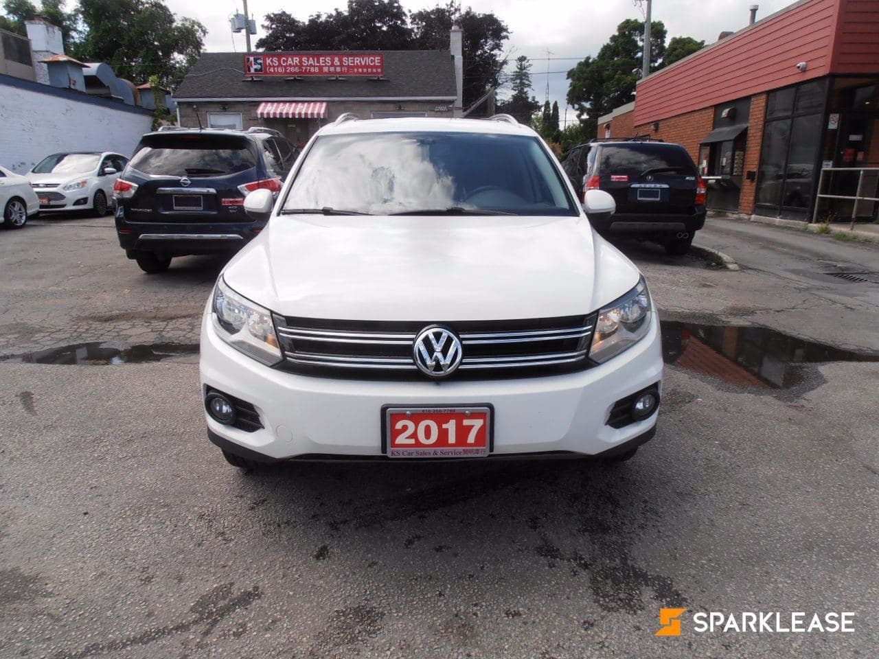 2017 Volkswagen Tiguan 4MOTION 4dr Comfortline