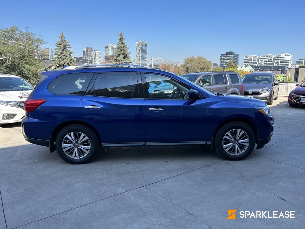 2020 Nissan Pathfinder 4x4 SV Tech