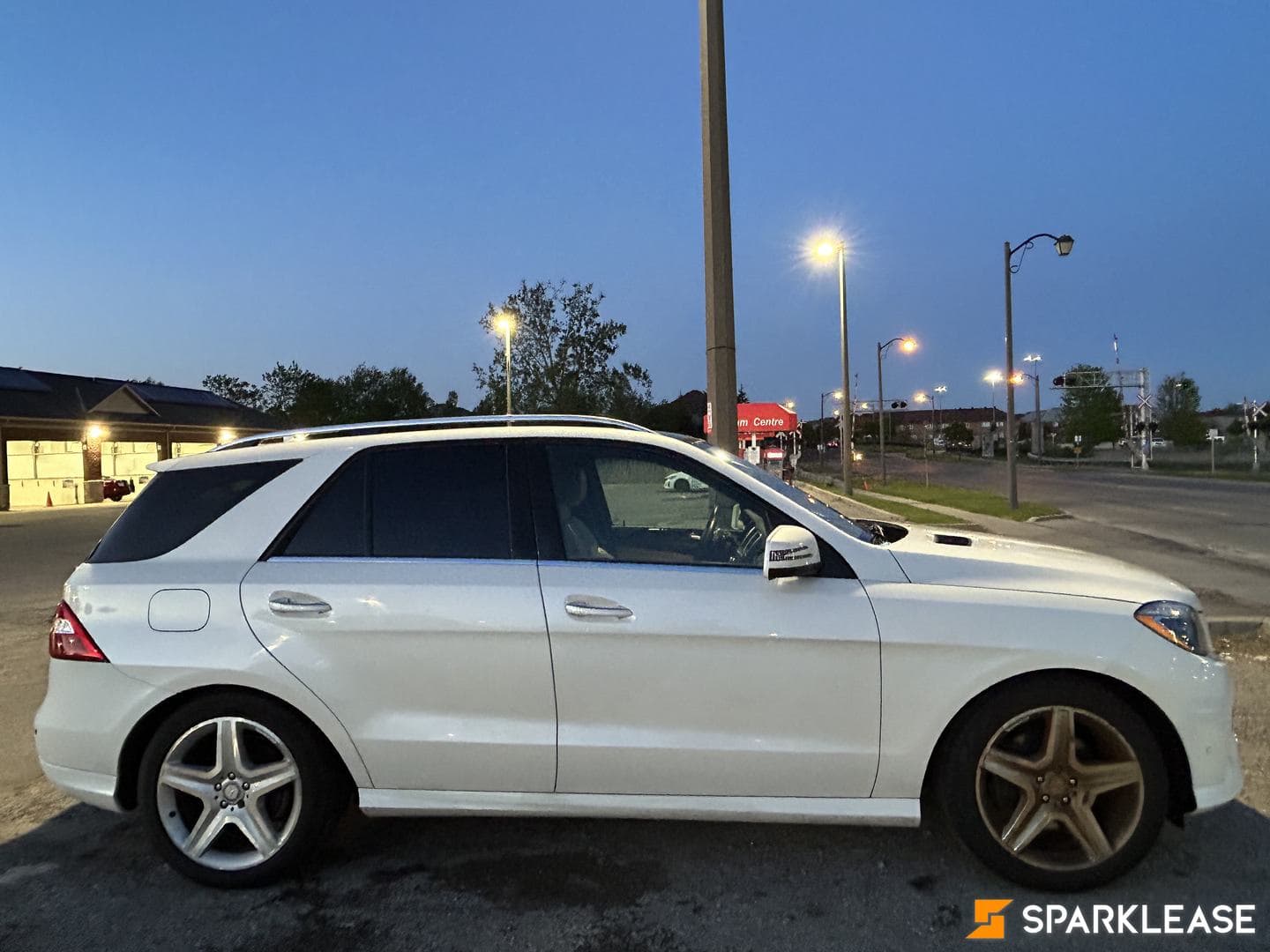 2013 Mercedes-Benz M-Class 4MATIC 4dr ML...