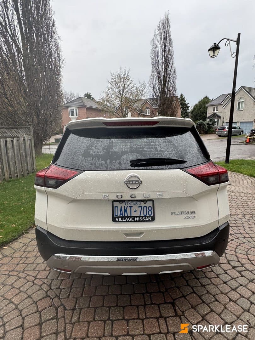2023 Nissan Rogue AWD Platinum