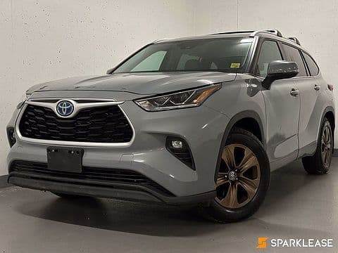 2022 Toyota Highlander Hybrid XLE AWD