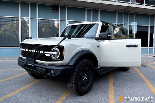 2025 Ford Bronco Outer Banks 4 Door 4x4