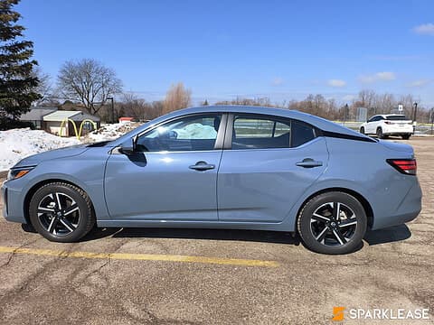 2025 Nissan Sentra SV CVT