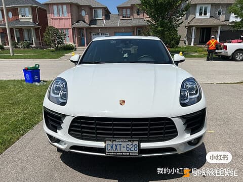 2018 Porsche Macan Turbo AWD w/Performance Pkg