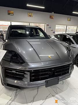 2024 Porsche Cayenne AWD