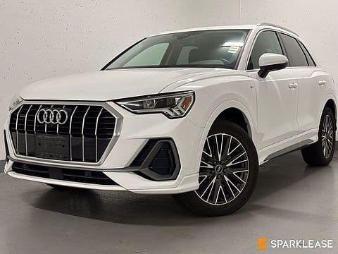 2022 Audi Q3 Technik 45 TFSI quattro
