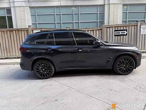 2025 BMW X5 M60i xDrive Sports Activity Vehicle