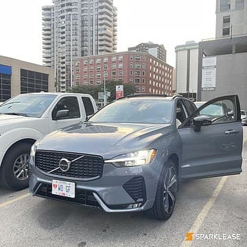 2022 Volvo XC60 B6 AWD R-Design