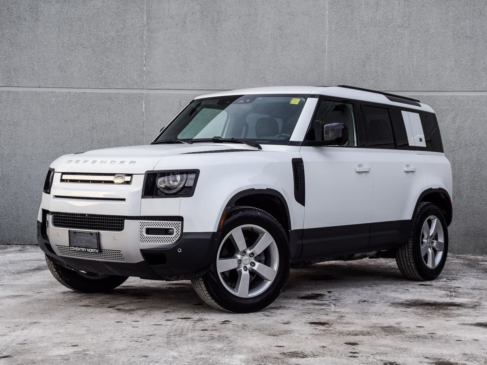 2024 Land Rover Defender 110 P300 S