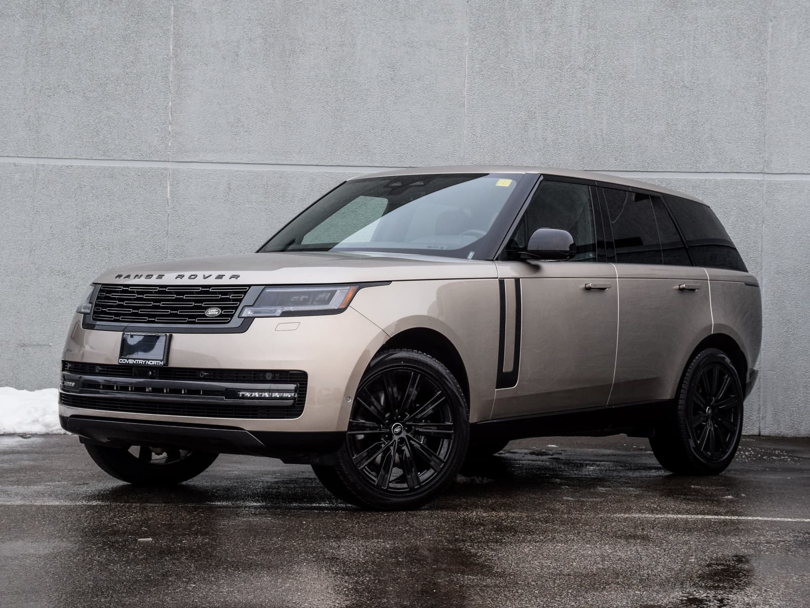 2025 Land Rover Range Rover P400 SE SWB