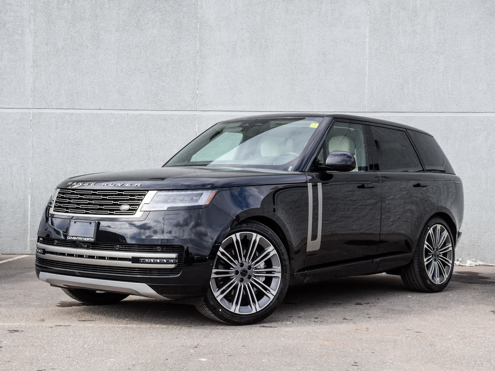2026 Land Rover Range Rover SE Standard Wheelbase
