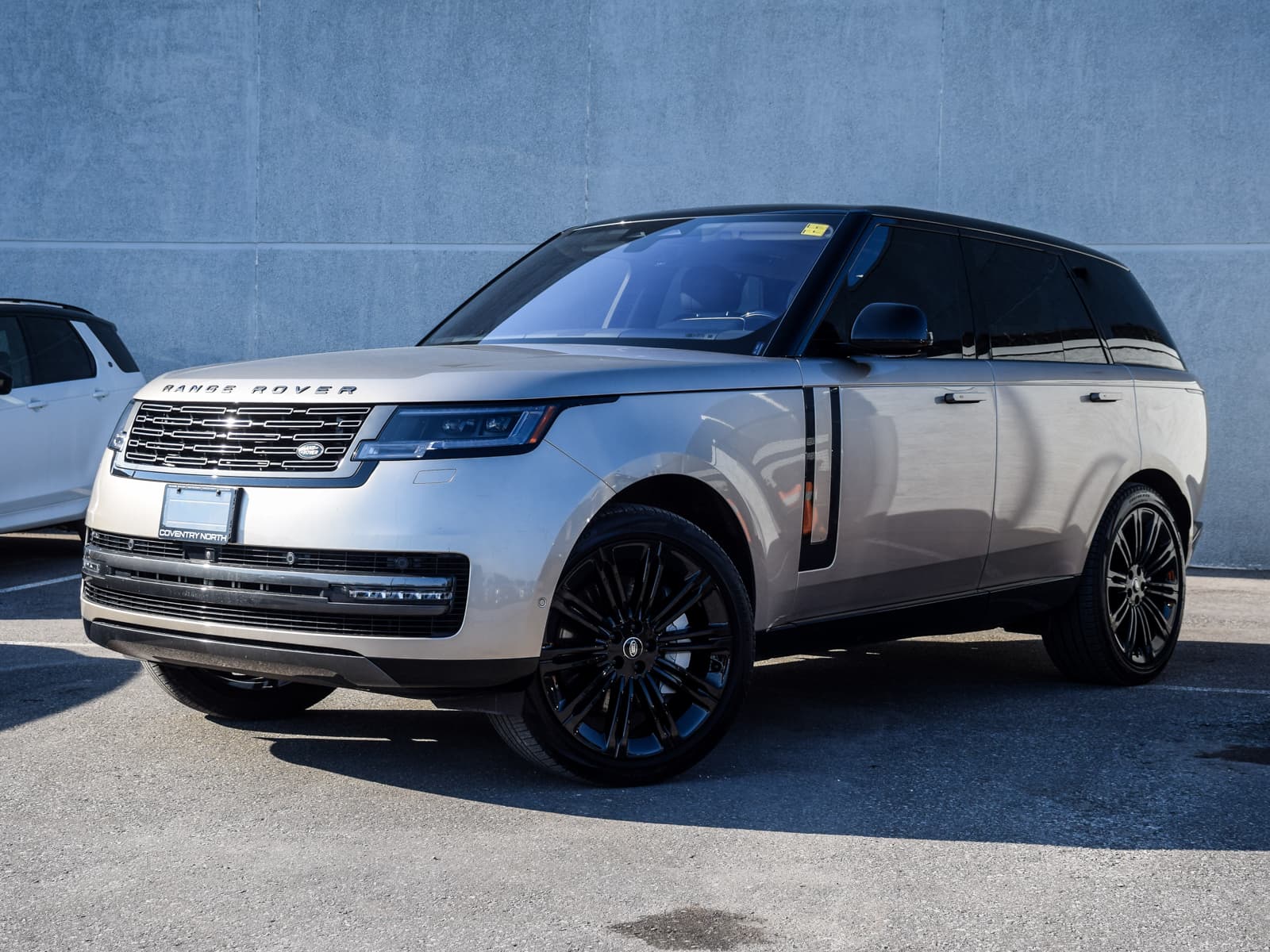 2023 Land Rover Range Rover P530 SE