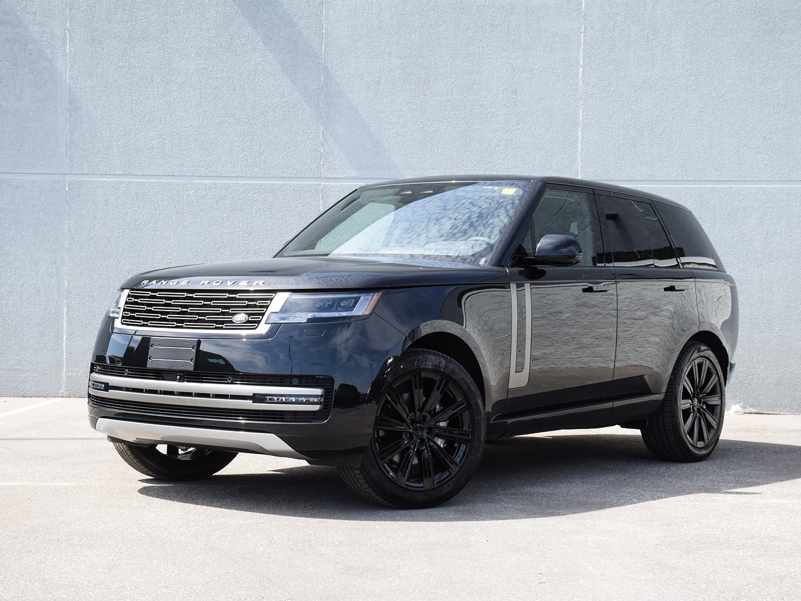2026 Land Rover Range Rover SE Standard Wheelbase