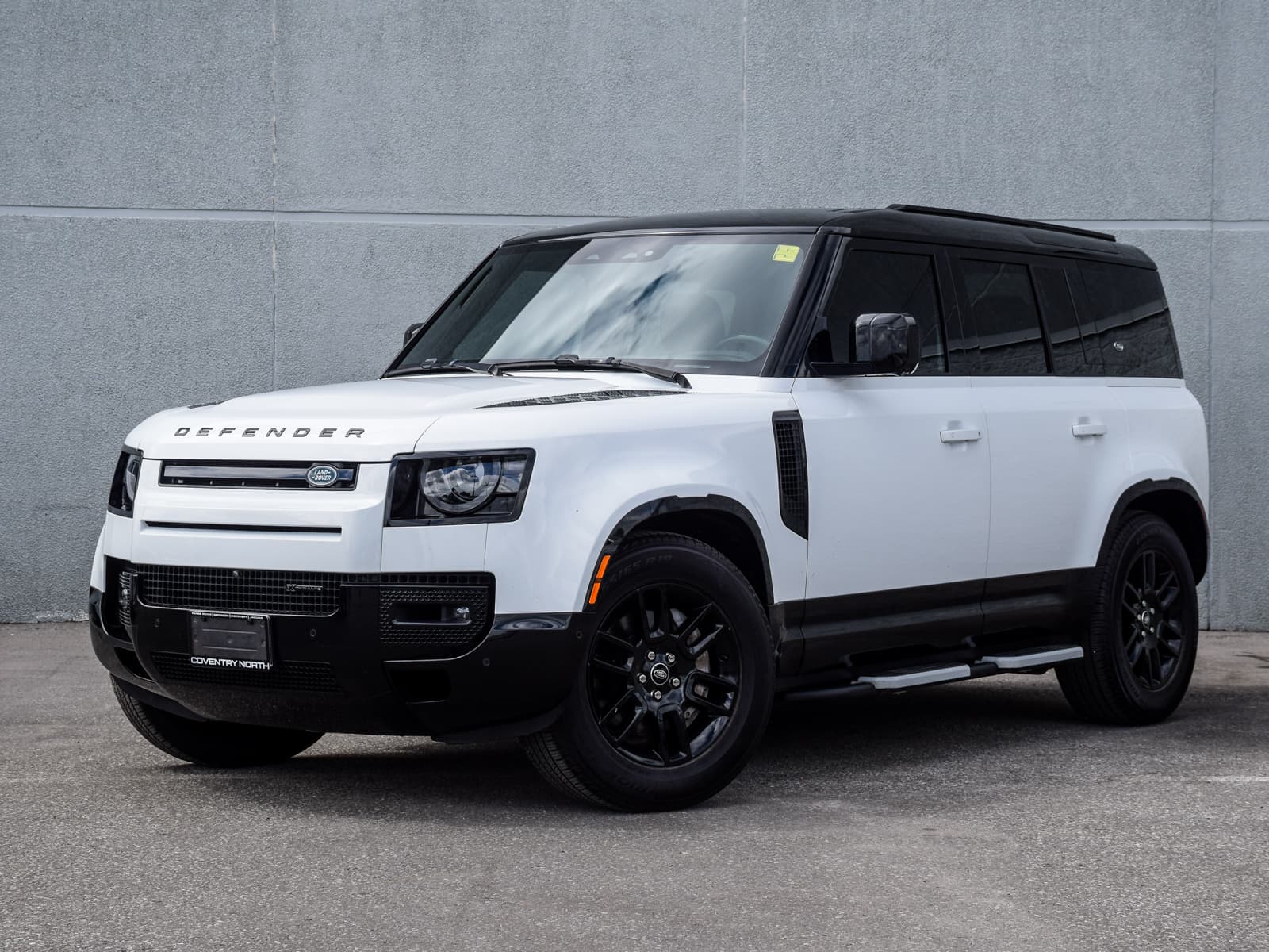 2023 Land Rover Defender 110 X-Dynamic SE