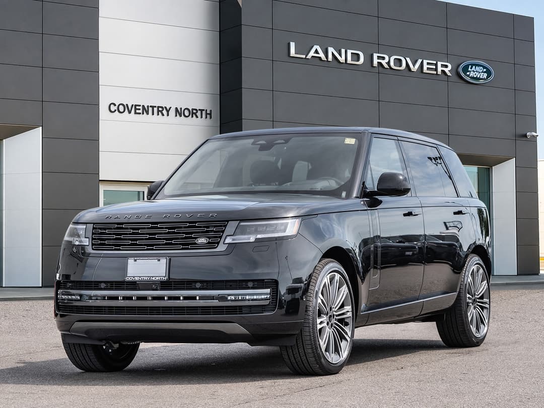2026 Land Rover Range Rover SE Long Wheelbase Seven Seats