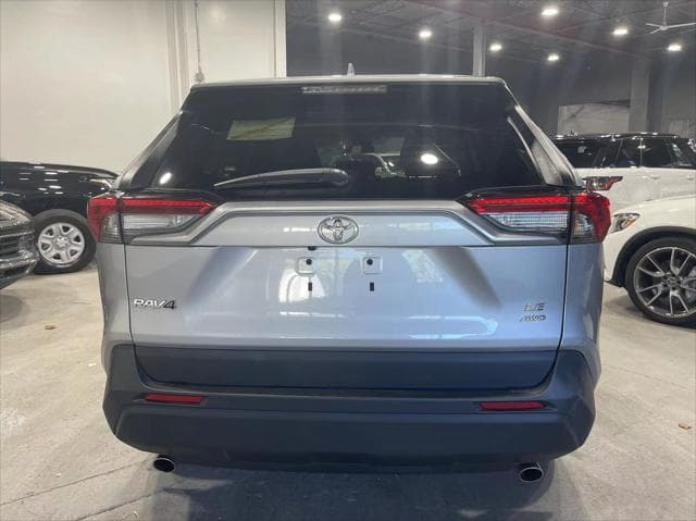 2020 Toyota RAV4 Hybrid LE AWD