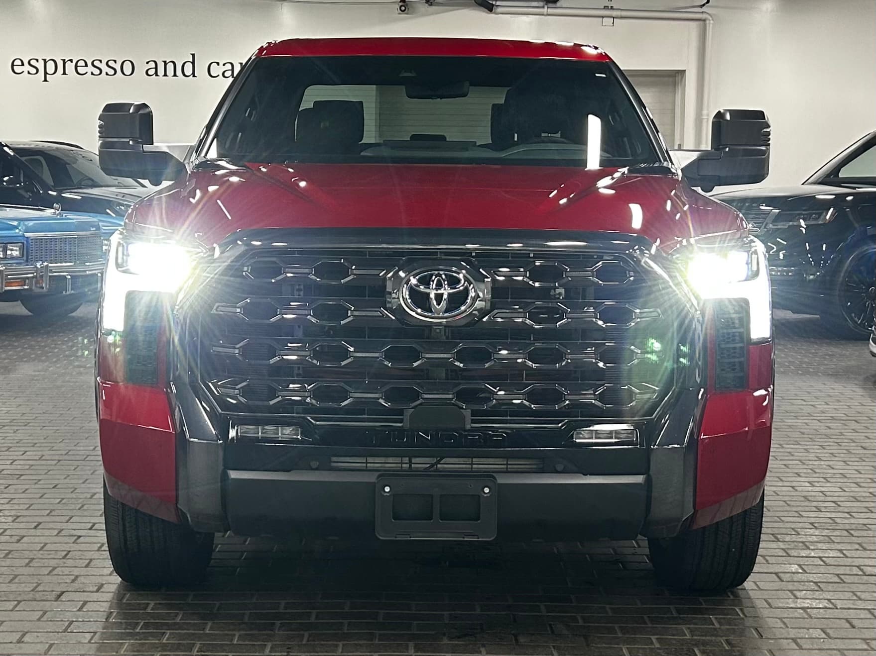 2022 Toyota Tundra Hybrid Platinum