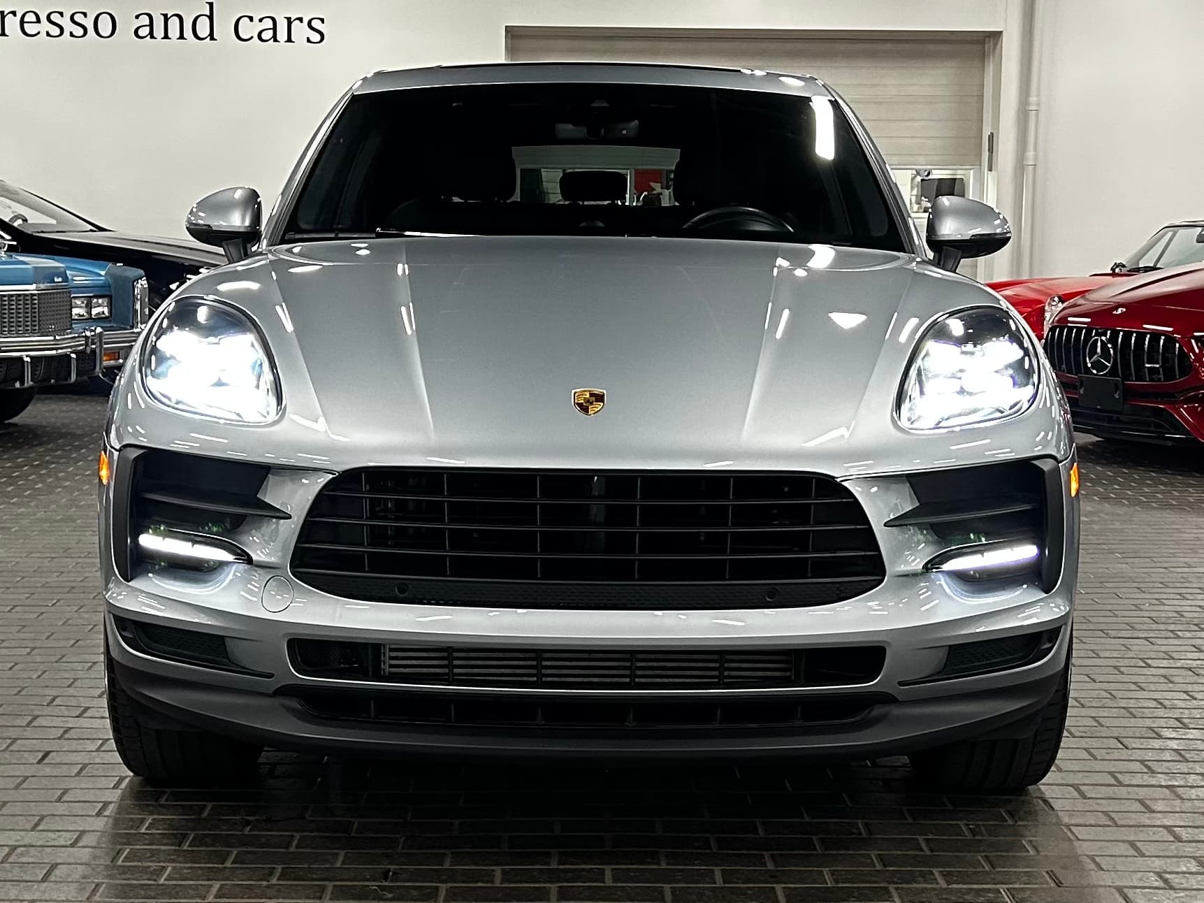 2021 Porsche Macan Base
